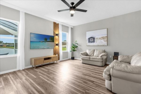 4 Bathrooms- 3 Bathrooms- Cresent Lakes 5305 Cv